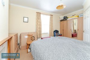 Bedroom- click for photo gallery